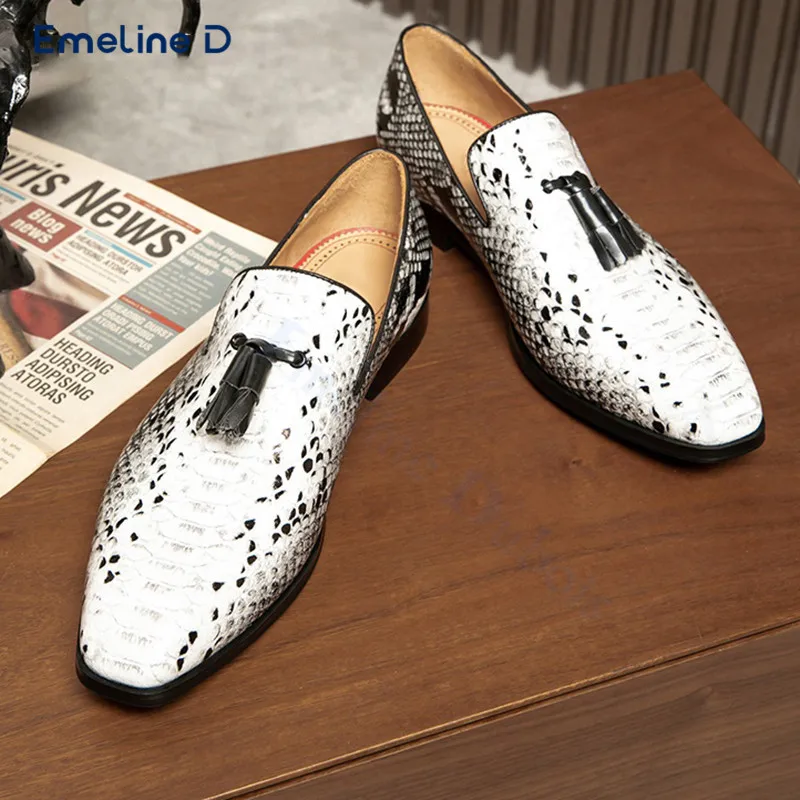 Black and White Snake Pattern Loafers Black Tassel Slip-On Leather Casual Shoes Large Size Business Formal Daily Men's Shoes