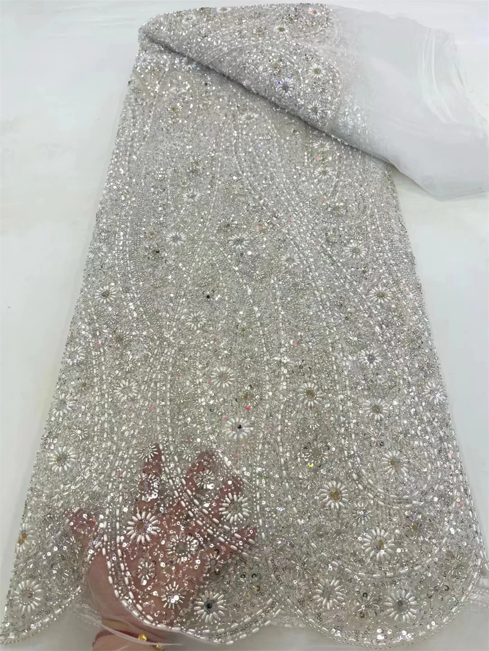 NigWin-Tissu Africain en Dentelle avec Perles Faites à la Main, Paillettes de Haute Qualité, Broderie Roses, pour la Couture de Robes, Luxueux, 2024