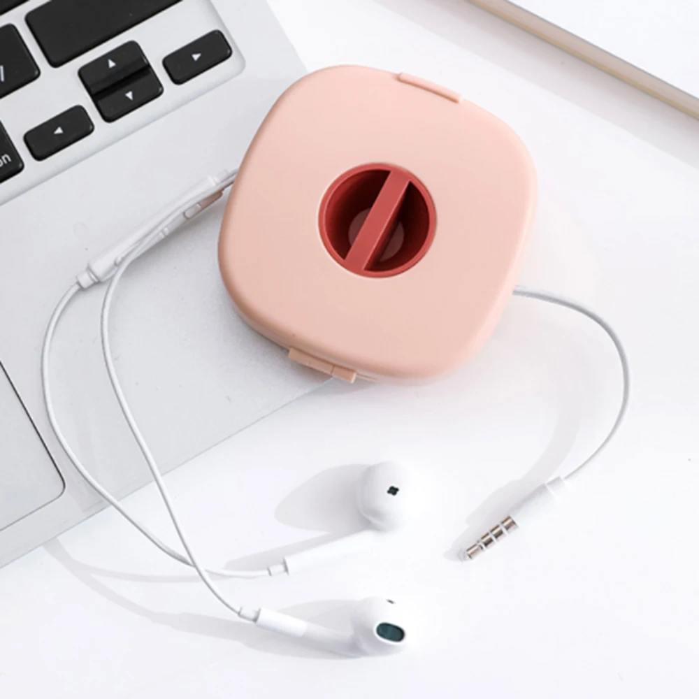 Rotatable Cable Winder Storage Box, Portable Rotating Wire Organizer, Anti‑Tangle Charging Data Cord Management Case, Compact USB Cable Holder for Travel Home Office Desktop