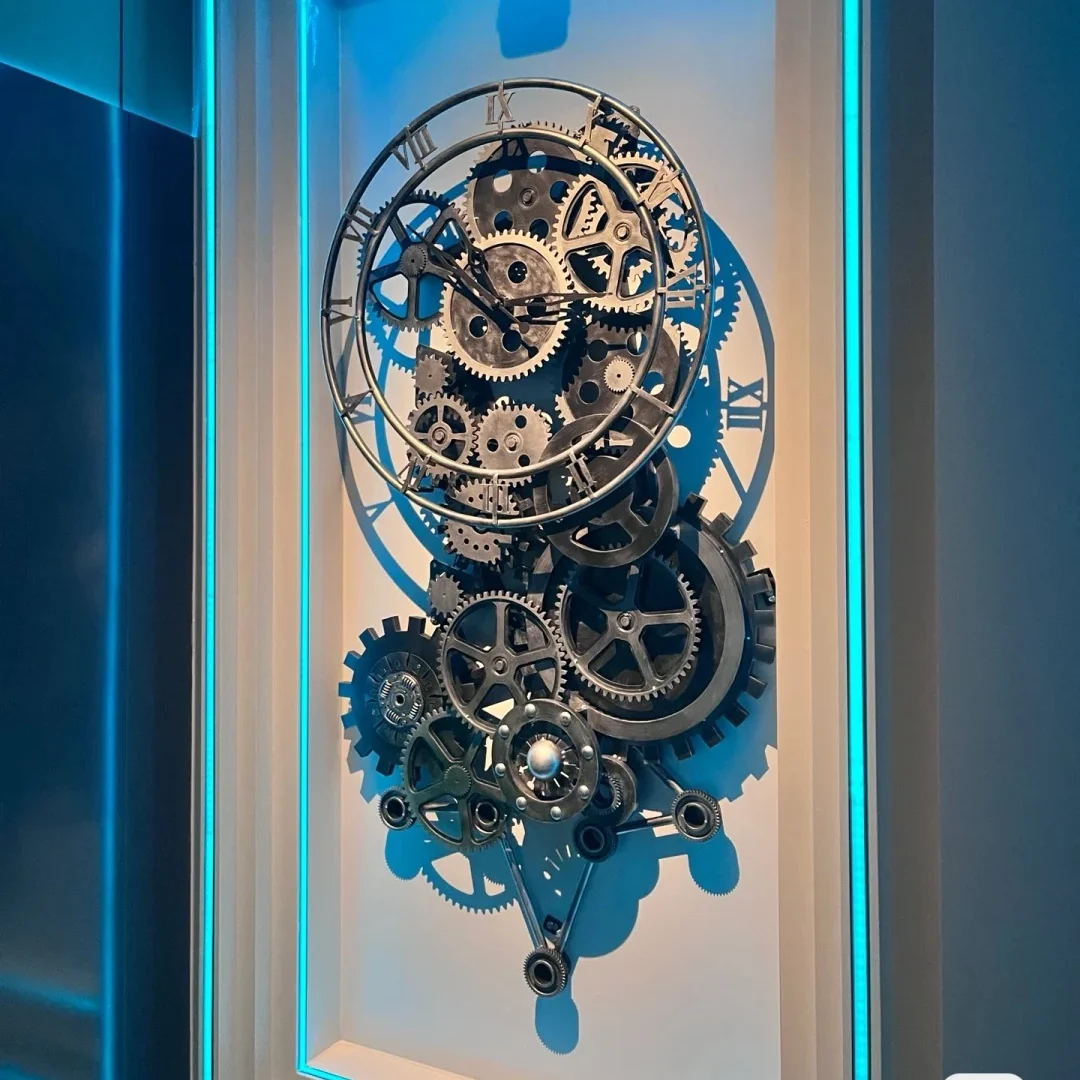 

Metal wall decoration retro industrial style bar restaurant background wall, wrought iron mechanical gear iron wall decoration
