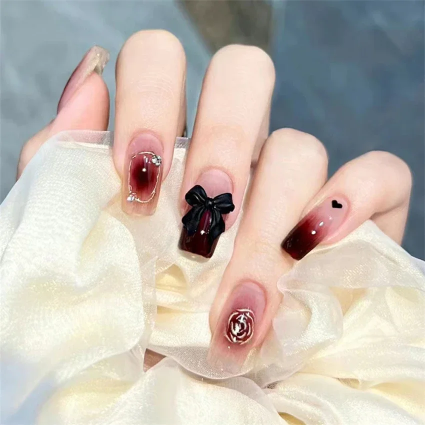 24Pcs/Set Tea Brown Cow Print Fashion Press on Nail 3D Heart Pearl Design Artistic Wearing False Nails Removable Fake Nails Tips