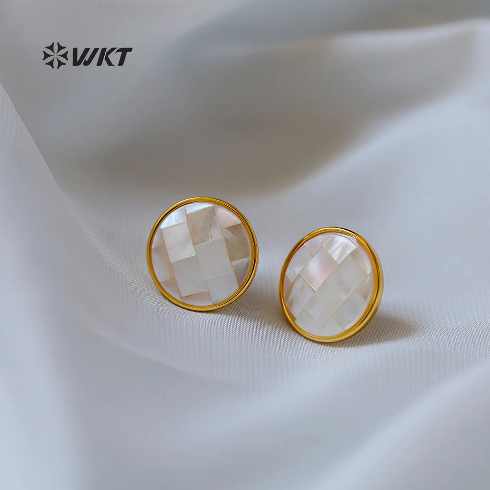 WT-MPE184 Elegant Style 18K Gold Electroplated Mabe Shell Round Heart Shape Design Earrings For Lady Daily Wearing Jewelry
