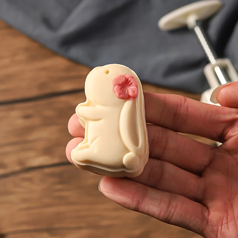 Cute Bunny Shape Moon Cake Mold,Including 1 Mold And 1 Stamps,DIY Hand Press Moon Cake Stamps, Mung Bean Cake,Cookie,Pastry Mold