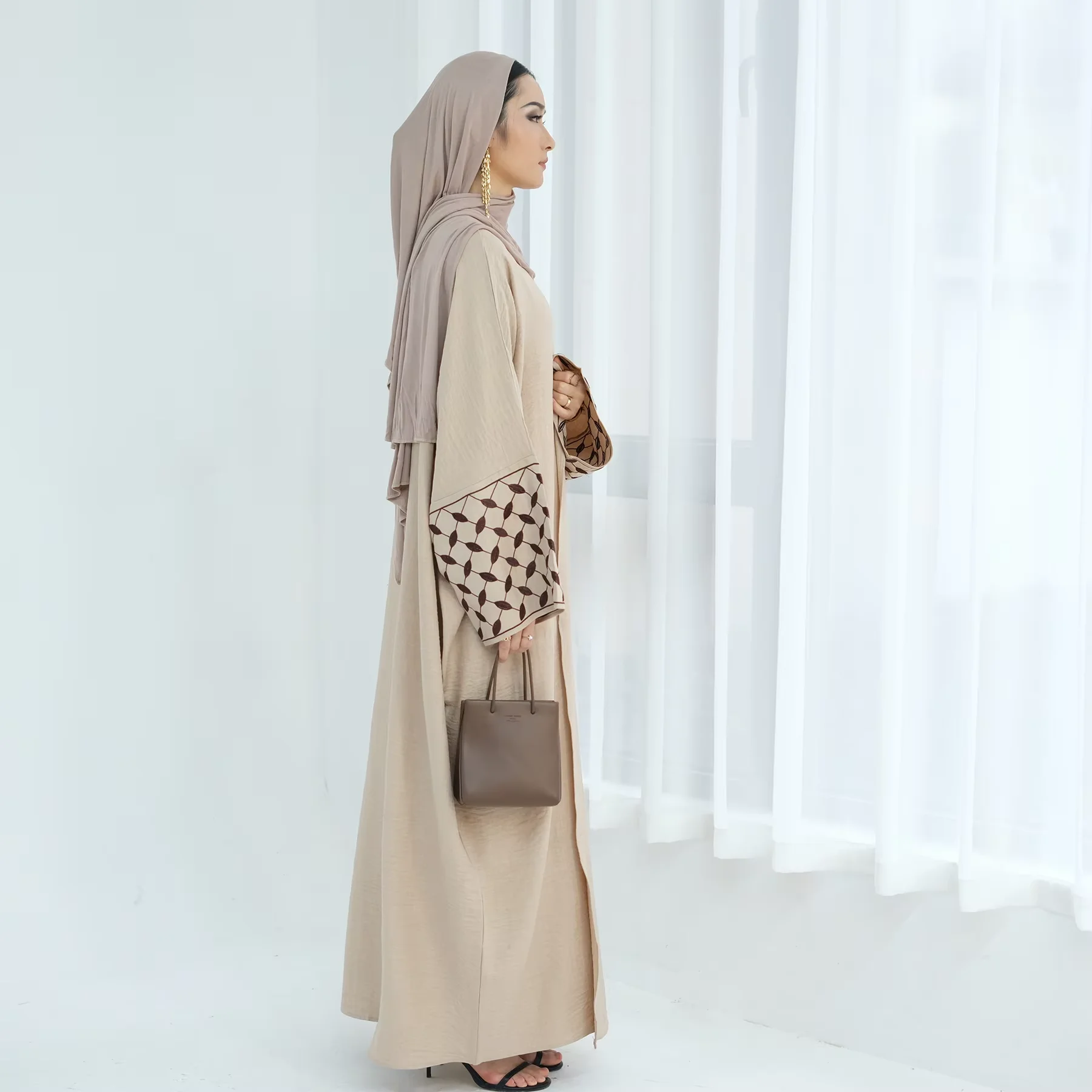 Embroidery Open Abayas for Women Muslim Kimono Jalabiya Turkey Dress Dubai Robe Eid Djellaba Ramadan Kebaya Caftan Marocain Gown