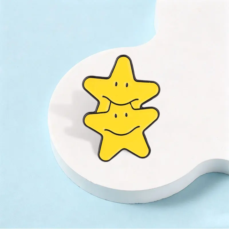 Fun Double Stack Smiling Stars Enamel Pin Cartoon Cute Star Bite Star Alloy Brooch Backpack Lapel Badge Jewelry Gift for Friends