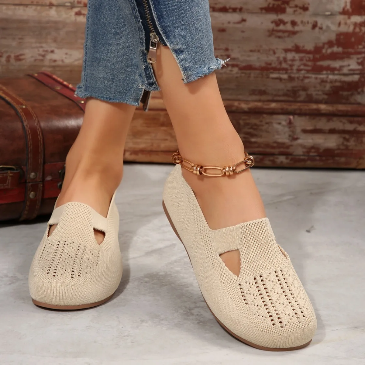 New Arrival Summer Women Flat Heel Shoes Breathable Loafers Casual Non-slip Sole Barefoot Shoes Slip on Moccasin Female Shoes