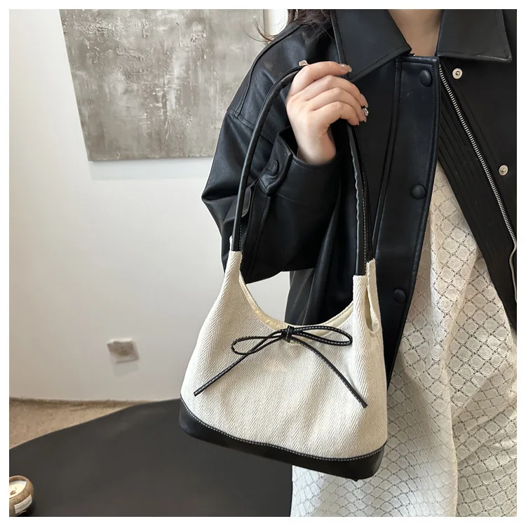 Ins2024Korean ins حقيبة التنقل ذات سعة كبيرة 2025 المتخصصة الرجعية سعة كبيرة حمل حقيبة عصرية حقيبة يد بكتف واحد #4