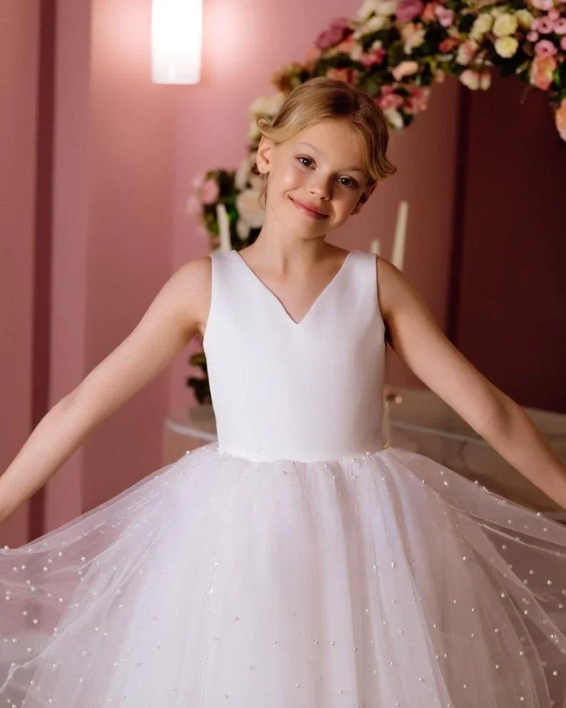 Tulle Bow Satin flower girl dress wedding dresses Holy communion Ivory Dress with pearls Girl party dress princess ball gown