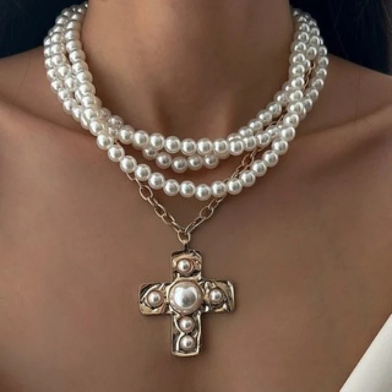 Elegant And Fashion…