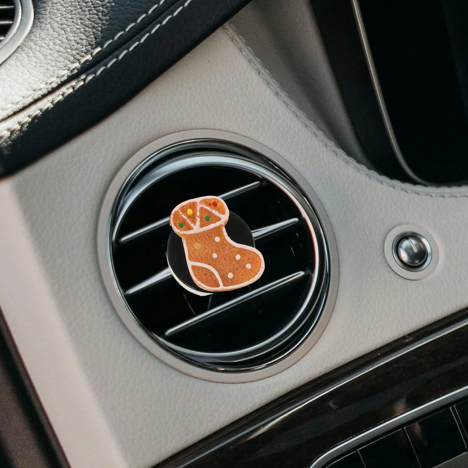 

9Pcs Christmas Car Vent Clips Santa Claus Snowflake Gingerbread Tree Car Diffuser Clips Holiday Interior Decoration