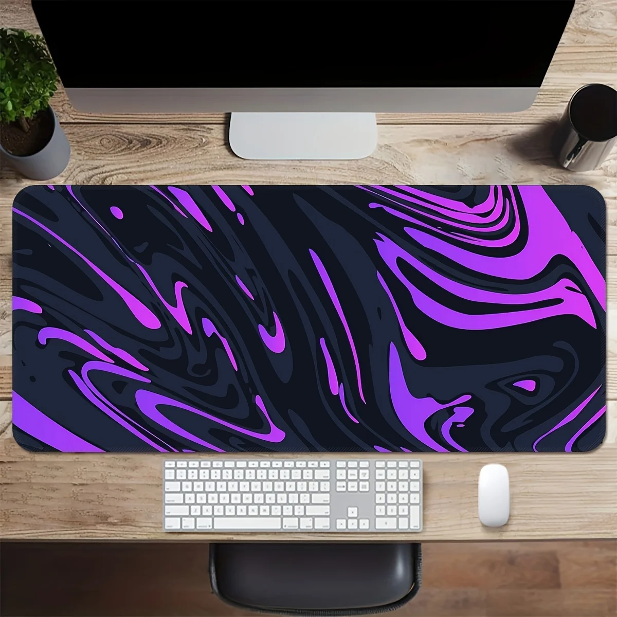 

XXL Large Size Gaming Mouse Pad, Featuring A Pink-purple Gradient Design, Ergonomically Designed, Suitable for Desktop Use