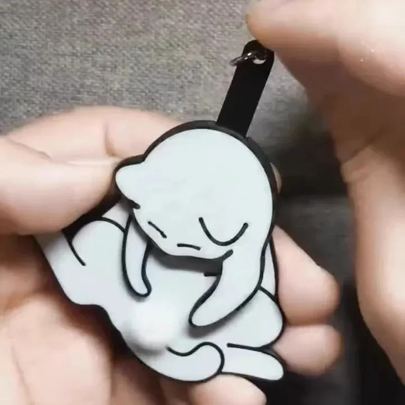 Creativo Pull Play Egg Cat Portachiavi Ciondolo Carino e divertente Girevole Ciondolo per borsa in acrilico per le donne Portachiavi Borsa Accessorio