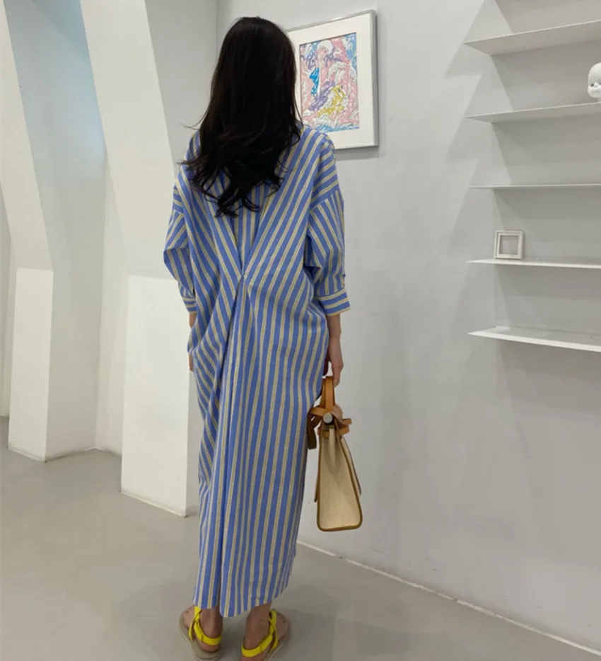 Chic Fashion French Spring Blue Hit Color Striped Shirt Dress New 2024 Designer Women Lapel Single Breasted Long Loose Clothes