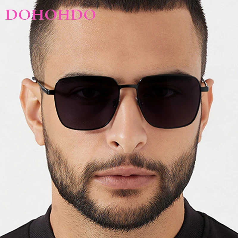 

Classic Retro Metal Square Frame Sun Glasses Women Men Fashion Designer Eyeglasses Summer Traveling Fishing Driving Shades UV400