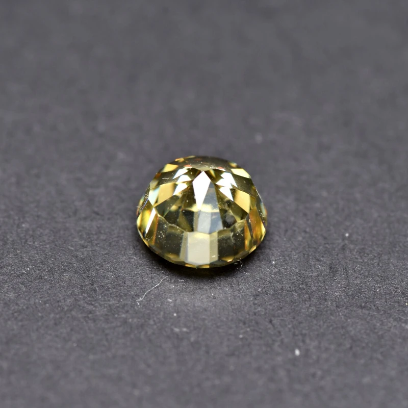 Synthetischer Edelstein Top Crushed Ice Cut Kubischer Zirkonia Runde Form Gelbe Farbe 4K Schliff 5A+ Qualität für Schmuckherstellung – Detail 2