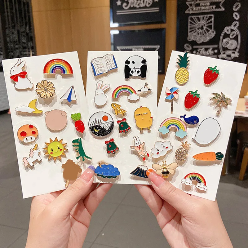 

10-30Pcs Enamel Badges Pins Brooches Cute Cartoon Brooches for Child and Women Small Metal Jewelry with Many Different Shapes