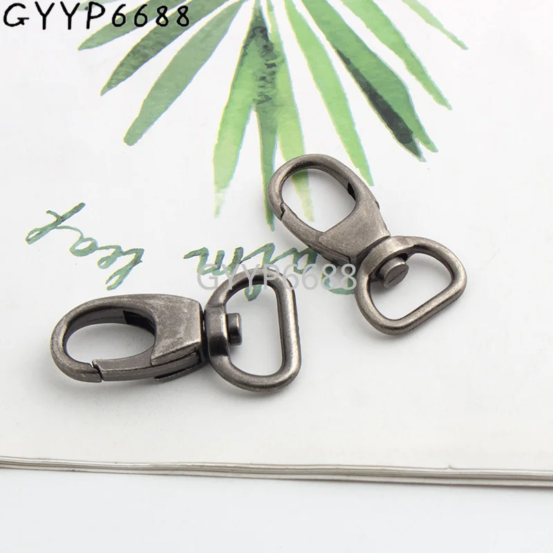 10-100PCS Old Silver Snap Hook Hanging Carabiner Clip Buckle Padlock Key Hanger Metal Bags Hook Camping Clasp Hooks Hot Sales