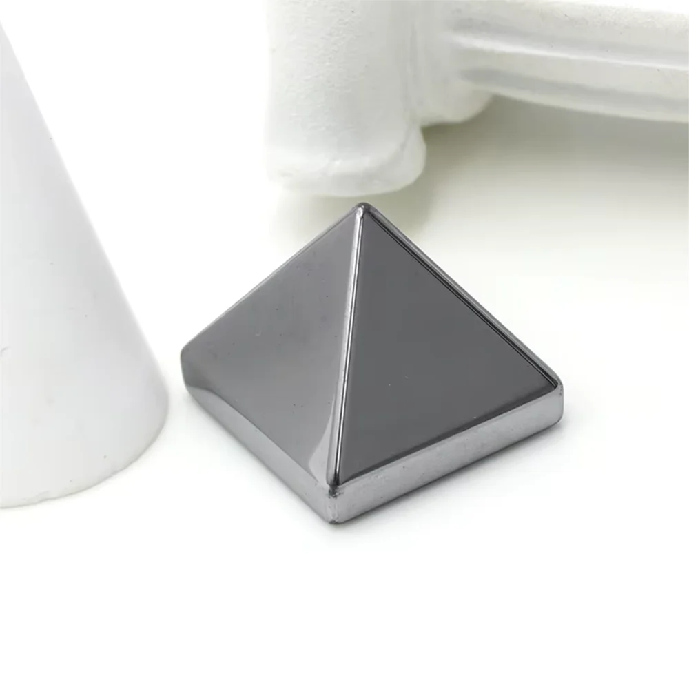 25-30mmHigh quality Multifunctional THz natural terahertz energy pyramid Edelstein- Crystal Stone Chakra Gift