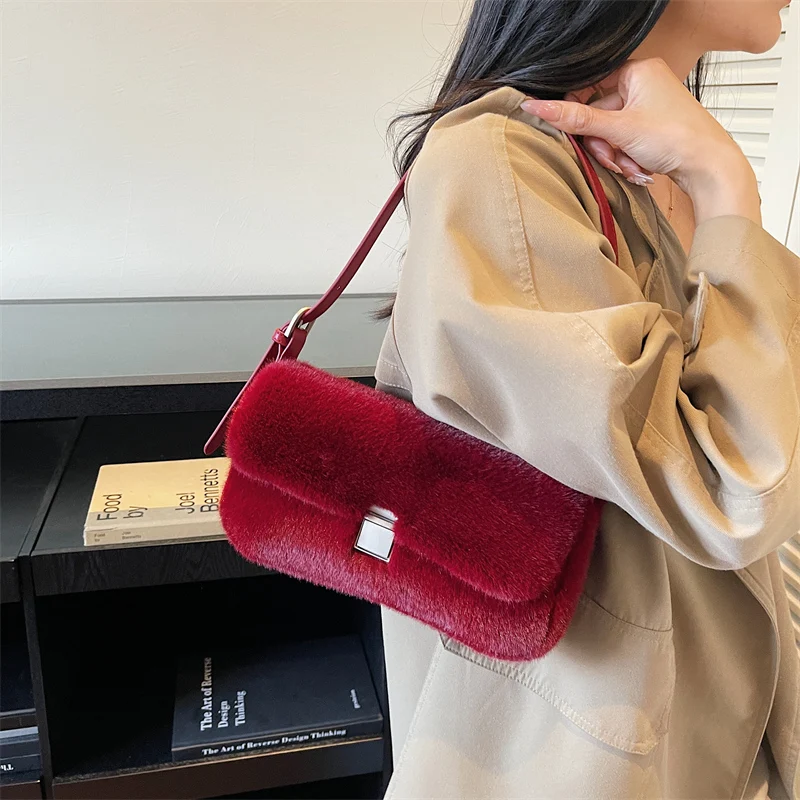 

Маленькие однотонные сумки подмышки из искусственного меха для женщин, зимняя женская теплая сумка на плечо 2025 года, женские сумки и кошельки, большая сумка