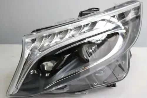 Quality Wholesale Headlight Head Lamp A4479065200 LH A4479065300 RH Front Light for Vito Viano Commercial Vans Auto Body Parts