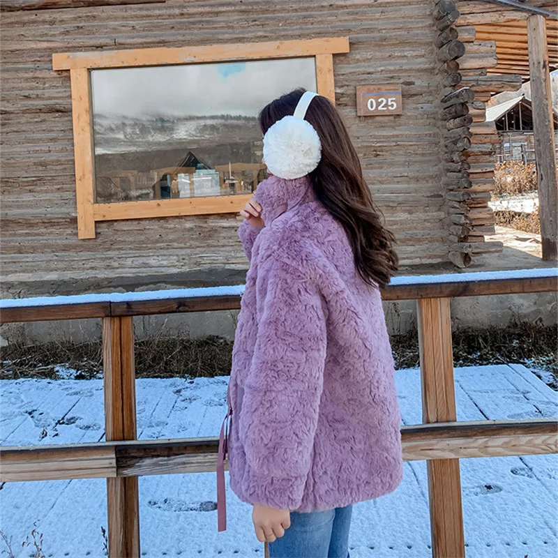 Winter Thick Warm Double Faced Fur Jacket Coat Women Loose Mid Long Overcoat Leather Splicing Pocket Lambs Wool Fur Coat Female