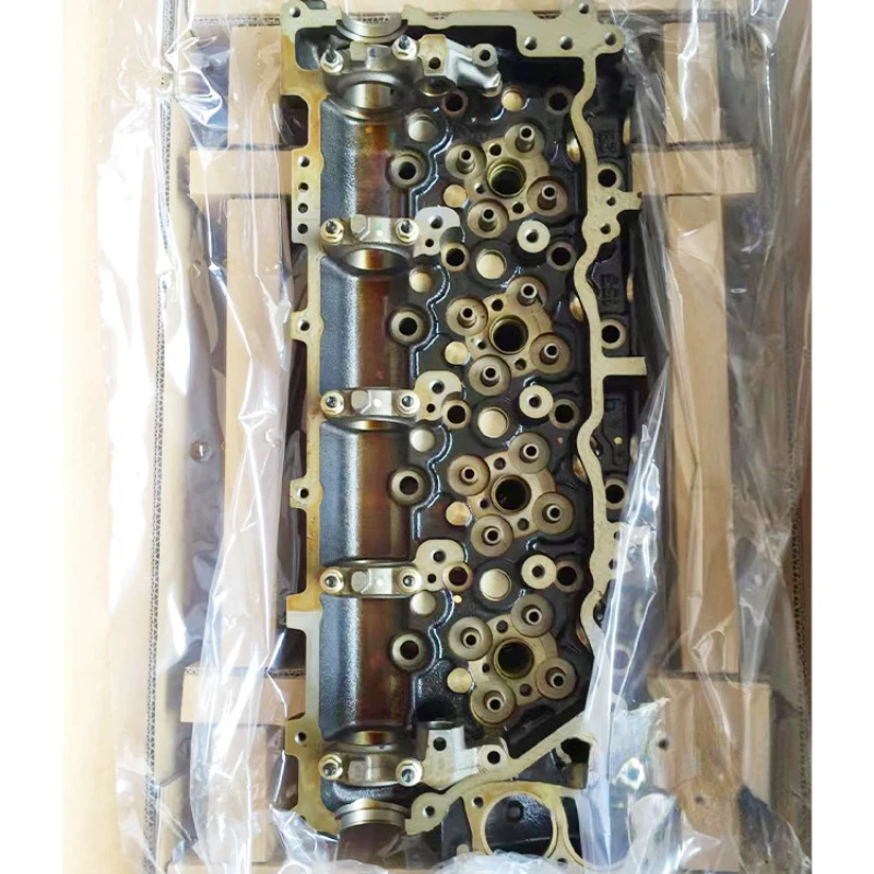 Original 4HK1 cylinder head ZX200-3 SH240-5 engine cylinder head 8-98170617-1