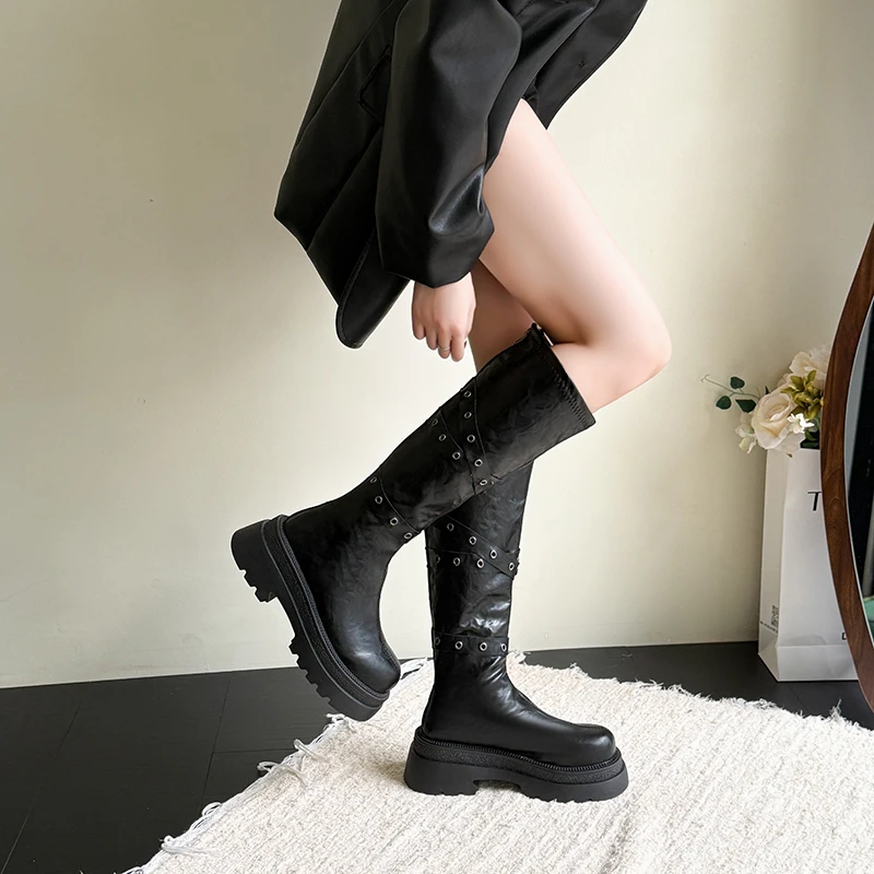 أحذية جديدة لعام 2025 بكعب عالي وحزام بإبزيم وكعب عالي أحذية نسائية بمقدمة مستديرة وسحاب منصة أحذية فارس ЖеСы БТНК