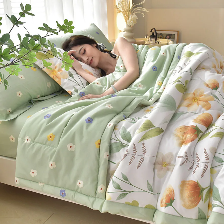 Modische, hautfreundliche, sommerliche, kühle Decke, bequeme, leichte Klimaanlage, Bettdecke, maschinenwaschbare Steppdecke für Erwachsene und Kinder