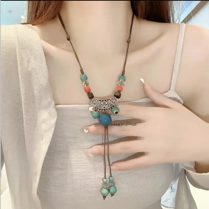 

Ceramic Necklace Does Not Fade, Women's Light Luxury Ethnic Style Necklace Accessories