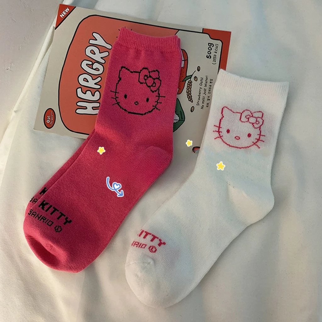 3 Pairs Hello Kitty kız çorap Sanrio Kawaii çorap orta boy siyah ve beyaz kadın çorap