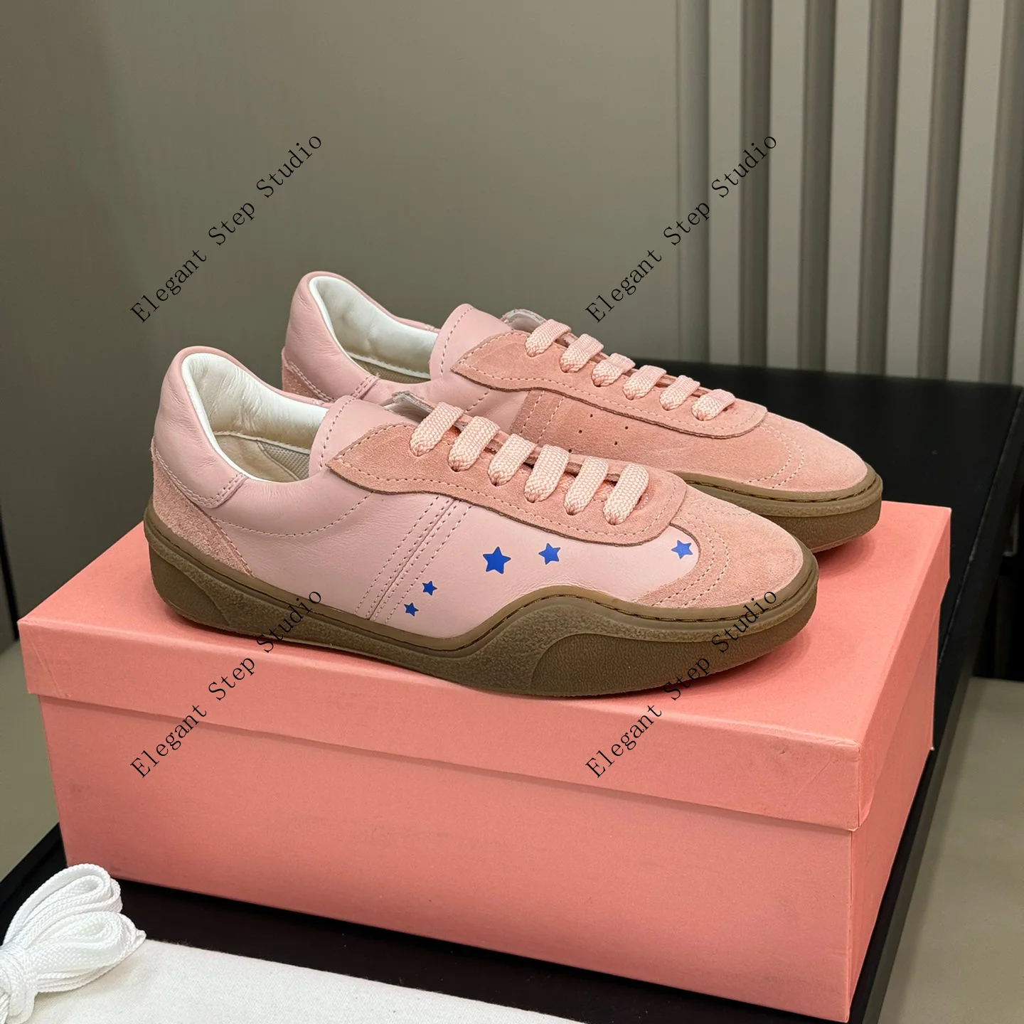 

Women's Shoes Lace-up Sneakers Stars Lace-up