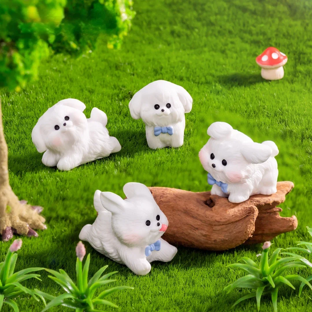 Figurines Miniatures Cute Dog White Running Puppy Micro Landscape Ornaments for Home Decorations Decor for Room Desk Accessories