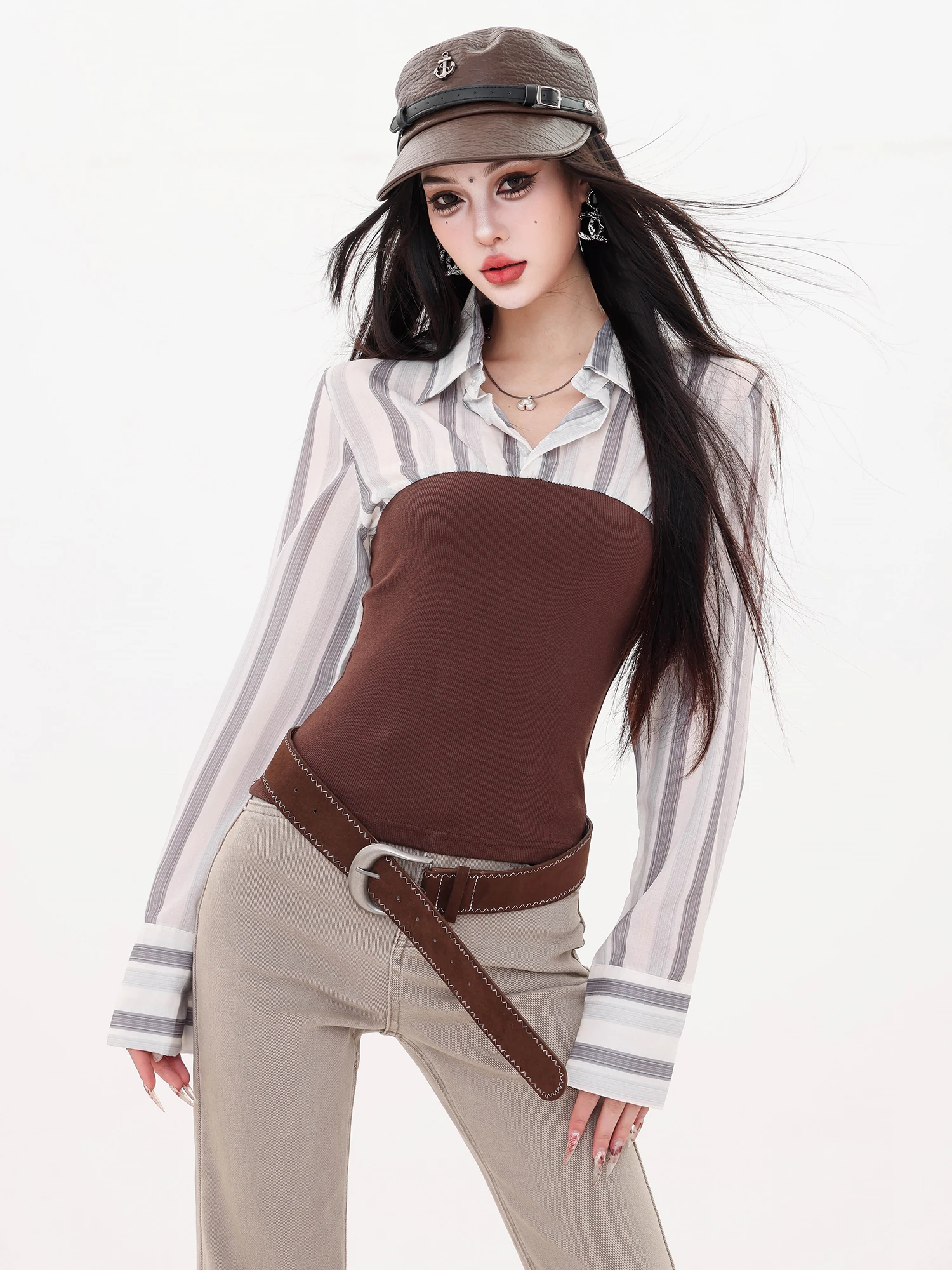 

Оригинальная женская футболка ABWLR в стиле ретро с полосатыми вставками и длинным рукавом, для ранней осени, повседневный дизайн, французский стиль, приталенный крой, с отворотом.