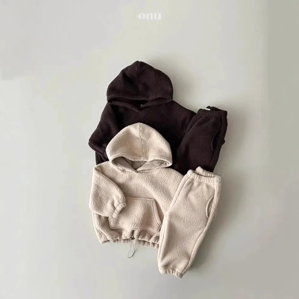 

2025 зимний новый детский комплект теплой одежды, флисовая толстовка с капюшоном для девочек + брюки, костюм из 2 предметов, детская плюшевая одежда с капюшоном для мальчиков, флисовая одежда