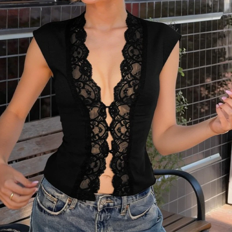 

Spring and Summer 2026 New Style Lace Vest Bottoming Shirt Hollow Fashion Button Waist Sleeveless Vest for Women