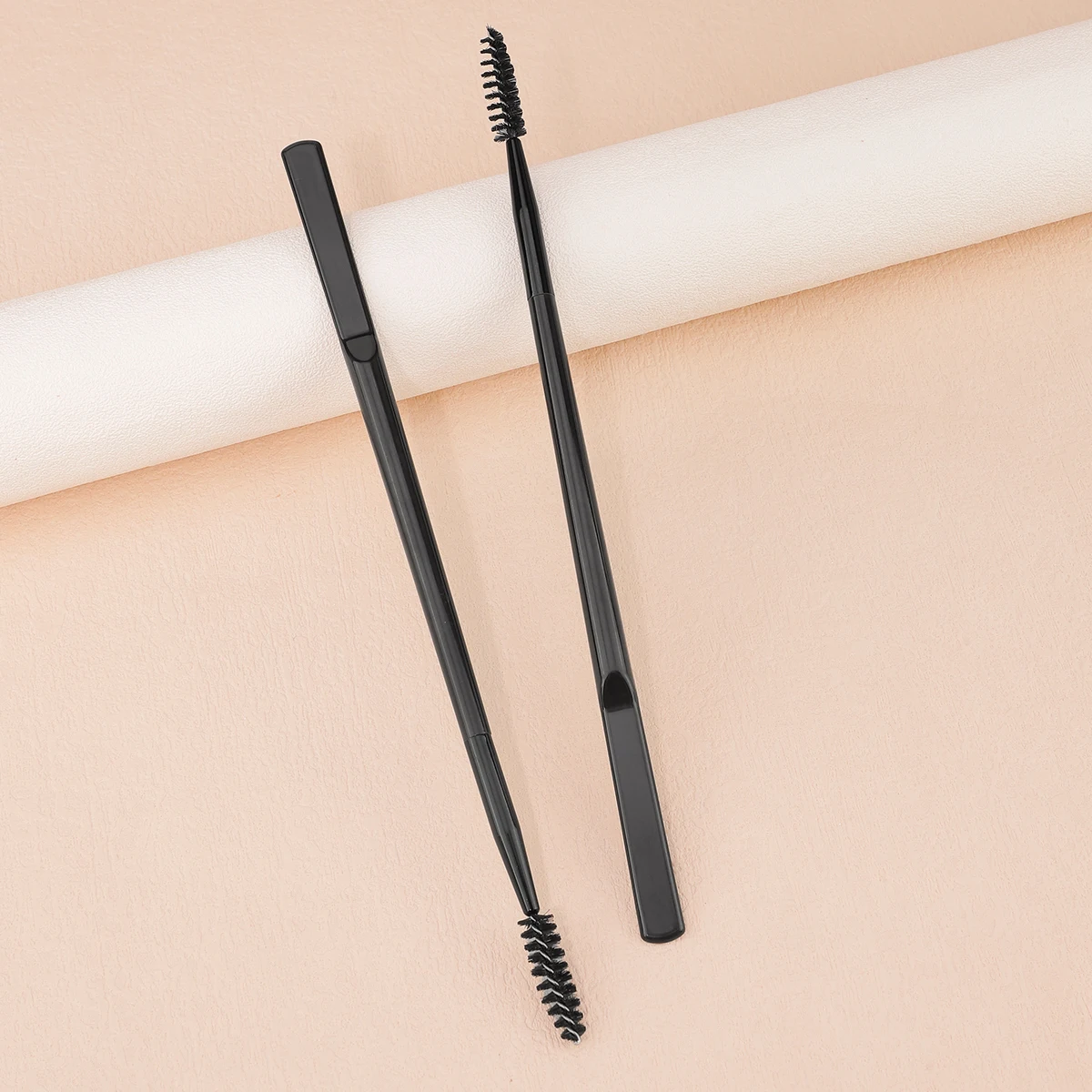 Brow Lift Applicator, Dual-Ended Eyebrow Brush For Grooming & Lifting Brows & Applying Brow Wax, Creates A Fluffy Feathered Look view 5