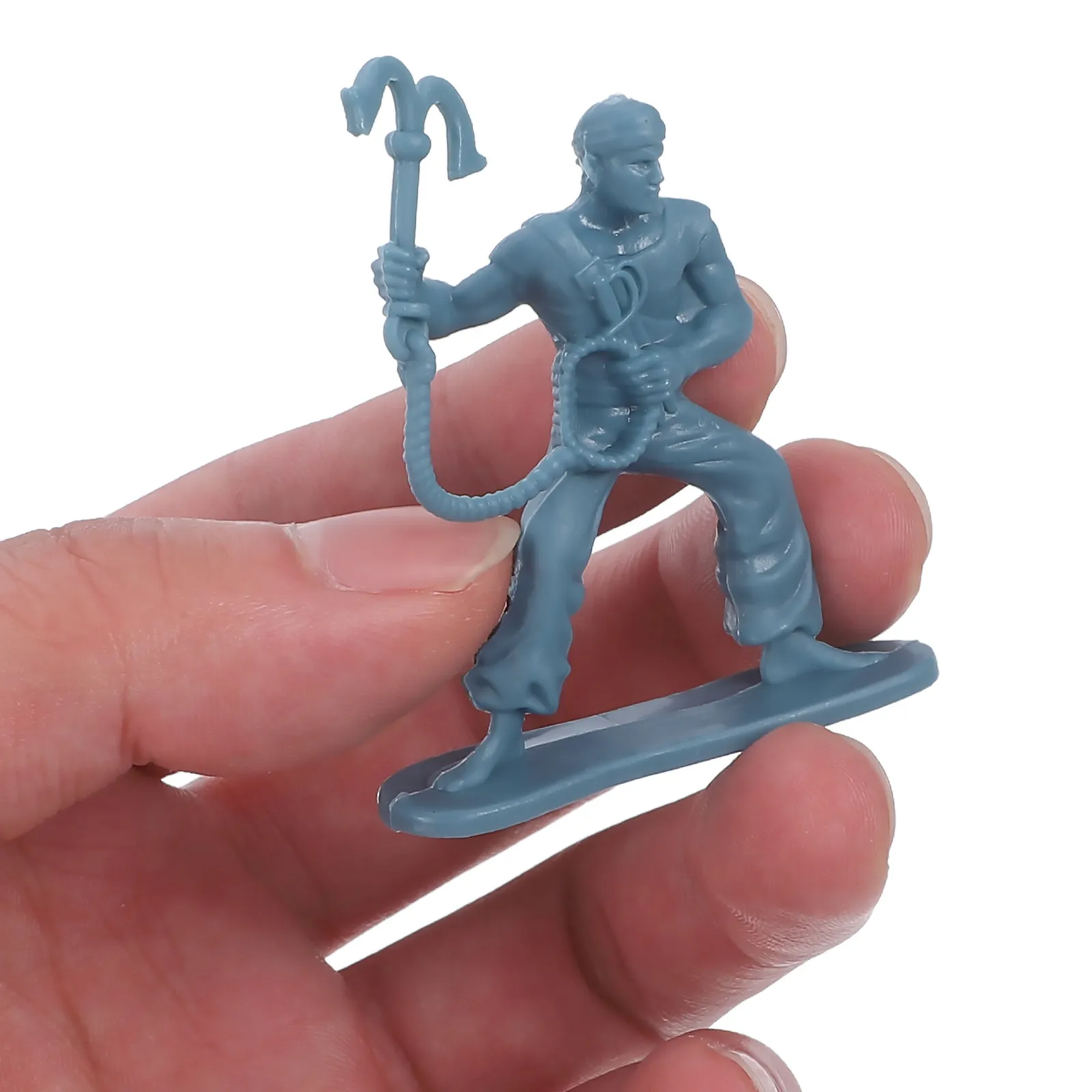 

100Pcs Pirate Soldier Mini People Sand Table Figures Strong Lightweight Pirate Warrior Playthings for Halloween Cosplay