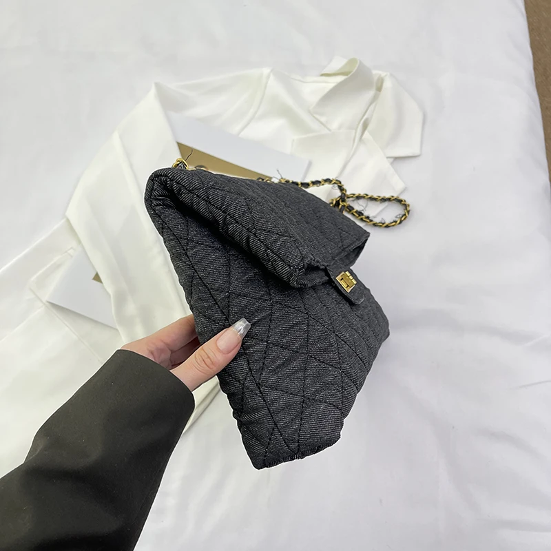 세련된 여성용 메신저 백, 가죽 크로스바디 조절 가능, 전문적인 사용을 위한 인기 있는 클래식 우아함