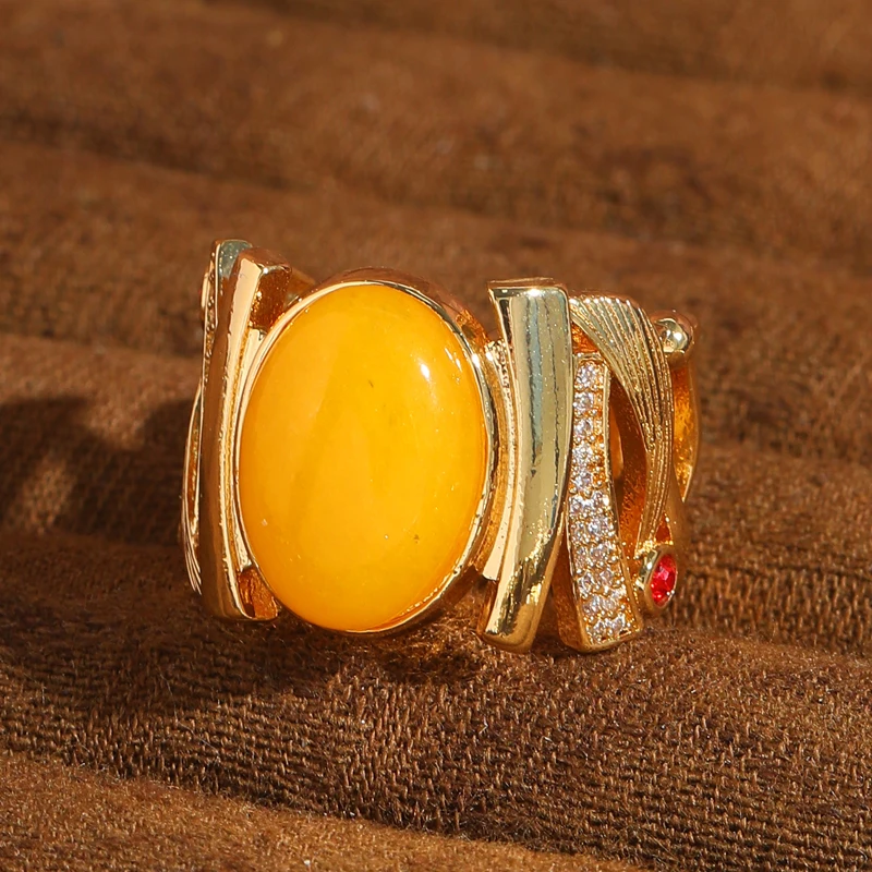 

Vintage Oval Ring Yellow Natural Stone Wide White Rhinestone Woman Crystal Gift Gold Color Accessories Luxury Designer Jewelry
