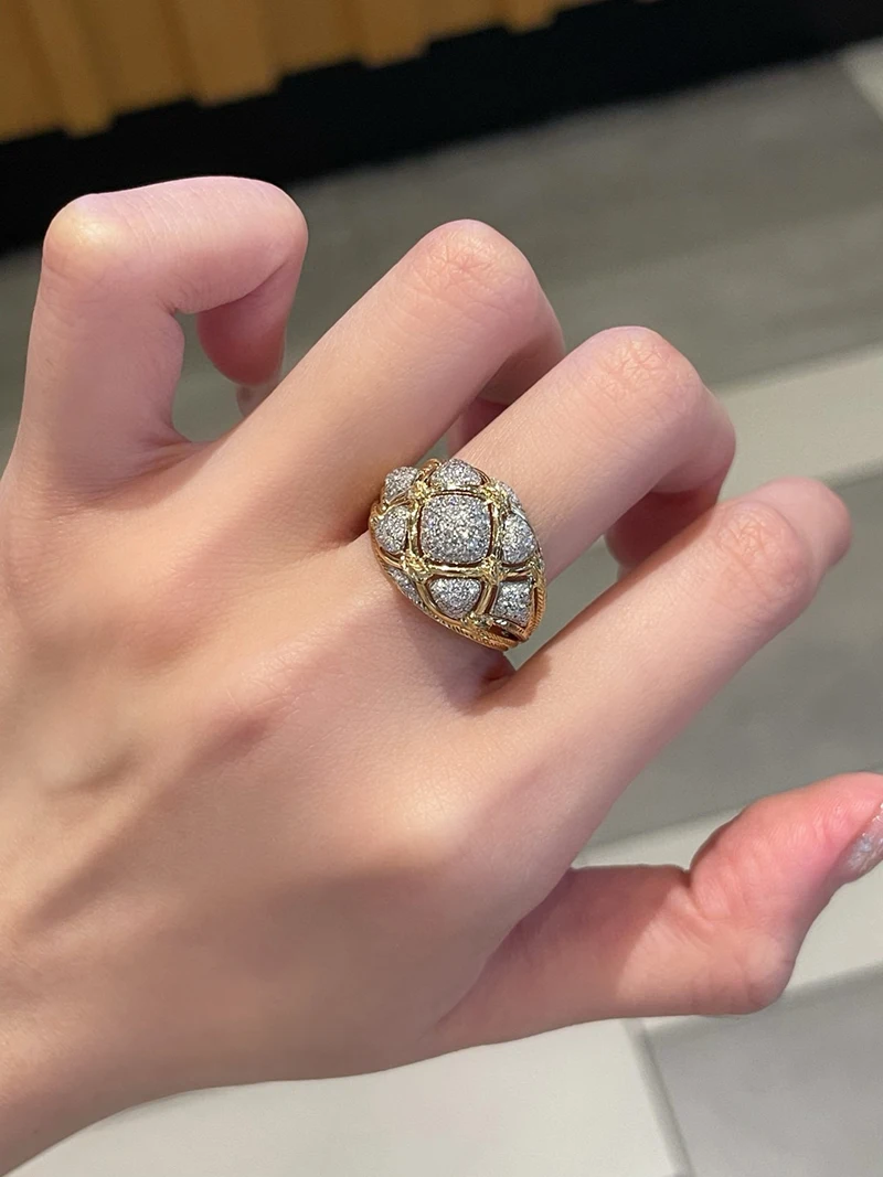 LUOWEND 100% 18K Anelli in oro giallo Design di moda di lusso 0.70 carati Anello da cocktail con vero diamante naturale per le donne Gioielleria raffinata