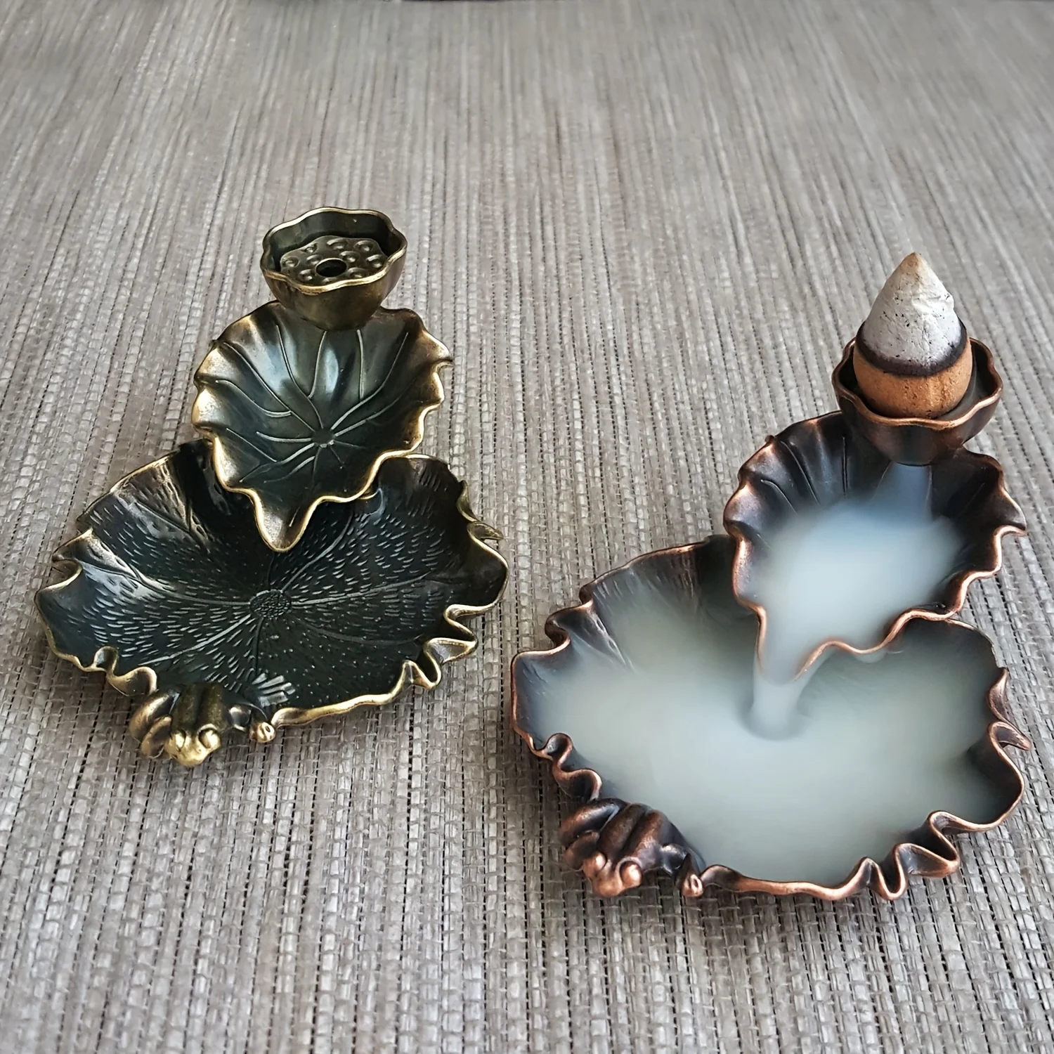 1pc Alloy Incense Plate, Lotus Leaf Backflow Incense Burner, Aromatherapy Furnace, Frog Ornament view 2