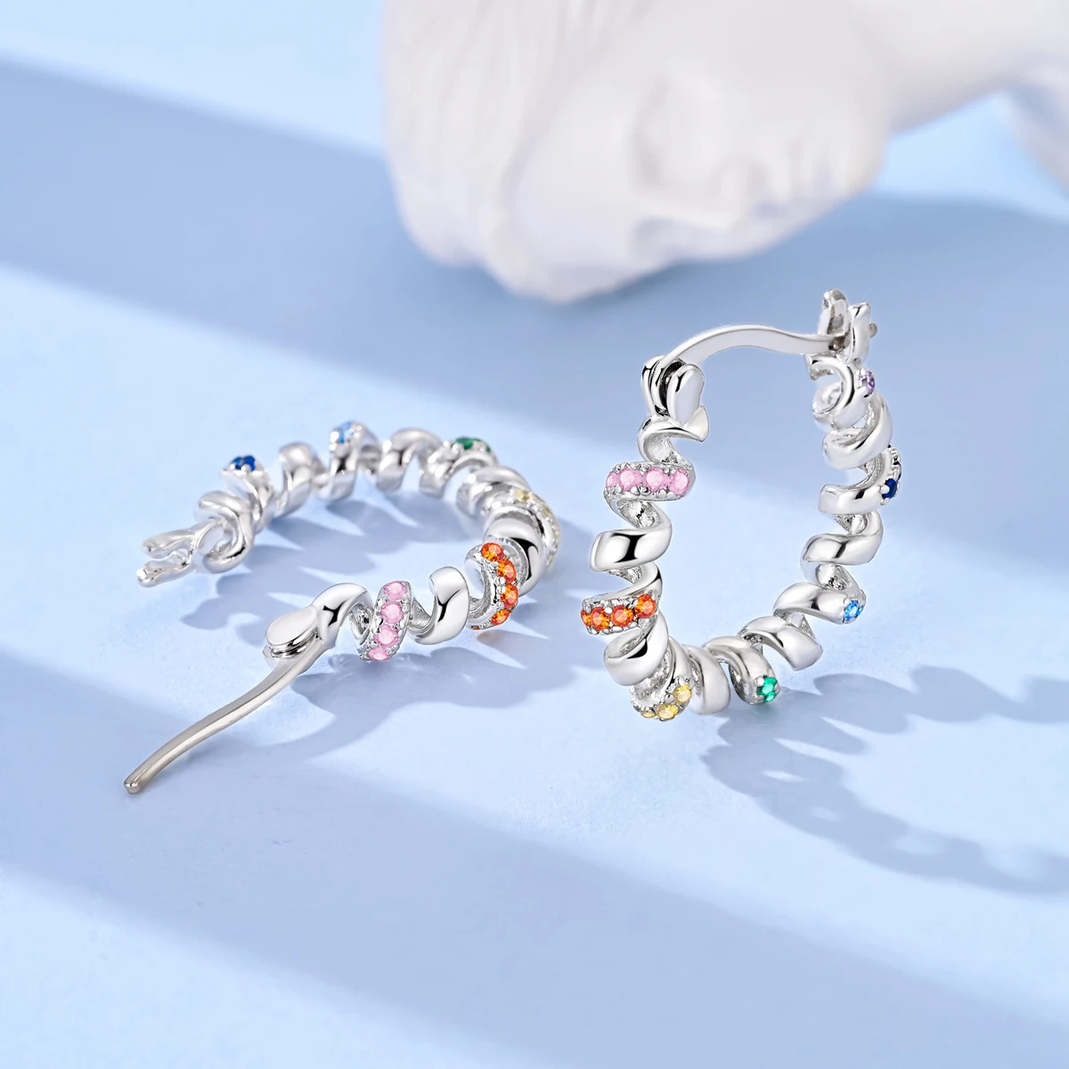 حار بيع الفضة 925 هوب القرط للمرأة الهندسة القلب ريشة القط Pendientes الأزياء والمجوهرات #3