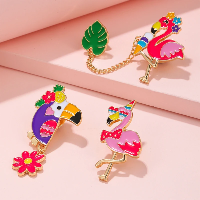 3Pack Cute Flamingo Shaped Brooches Animal Chain Charm Pins Buttons for Backpack Clothing Girls Jewelry Gifts