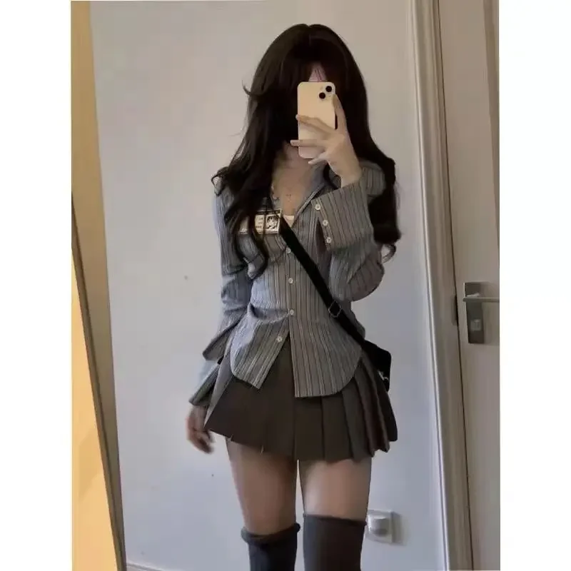 Spring Salt System Wear Young Royal Sister Preppy Pure Desire Gyaru Fried Street Stripe Shirts Pleated Skirt Two-piece Suit