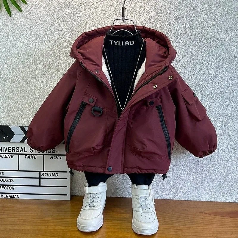 

Новинка 2025 года, осенне-зимняя парка на флисовой подкладке для мальчиков, утепленная зимняя одежда для детей, стильный и ветрозащитный дизайн