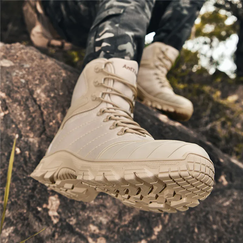 Men's Outdoor Climbing Shoes, Tactical Training Boots, Autumn Fitness, Off-road Hiking, Desert Boots, Sizes 39-46
