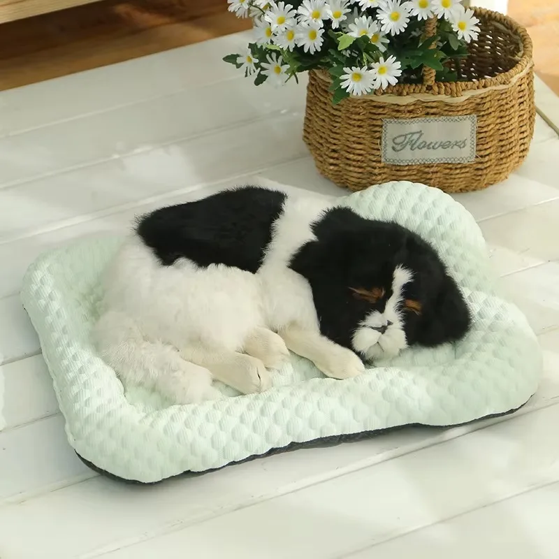 

Cooling Ice Cube Bean Pet Mat Luxury Reversible Washable Cooling pad Dog Bed for Small Middle Breeds Portable Cat Pad