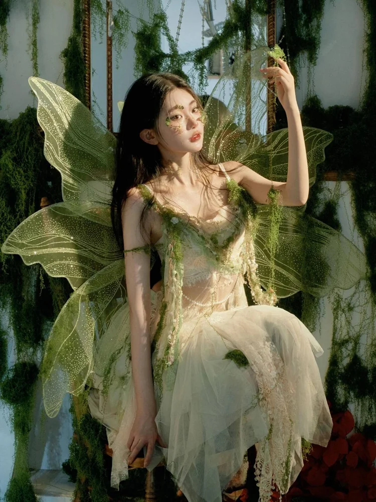 

Dreamy Fairy Girl Outdoor Photography Costume Fashionable Angelic Performance Clothing Green Wild Fairy Tale Forest System