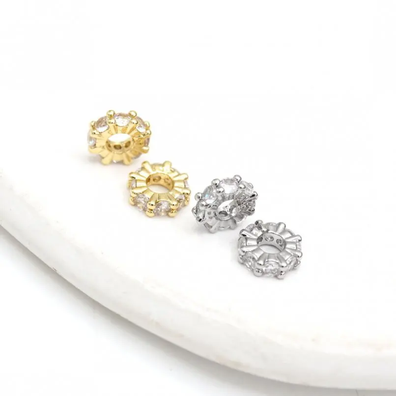 

2Pcs Cubic Zirconia Plated Copper Invisible Setting Full Hole Bead Circle Coin Shape Round Jewelry