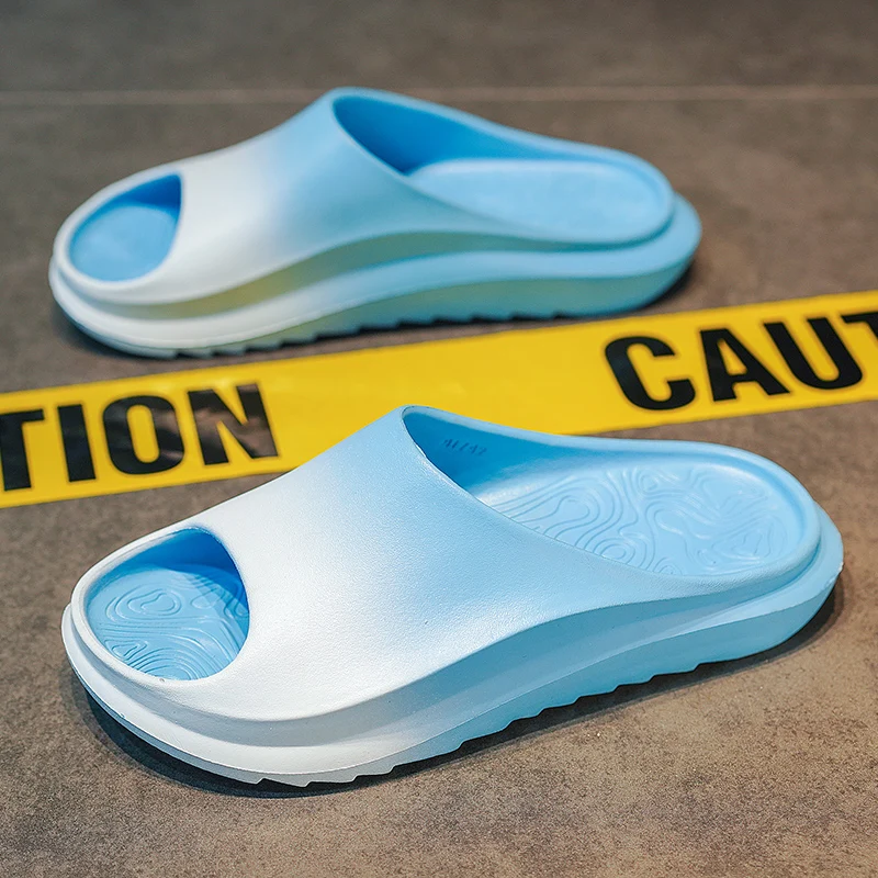 

Original Men's Gradient EVA Flip-Flops Summer Beach Slippers New Comfortable Home Comfortable Non-slip Trend Casual Fashion